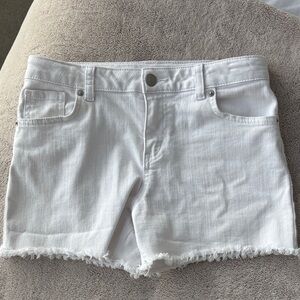 Cat and Jack girls XL 14 white shorts for the spring & summer